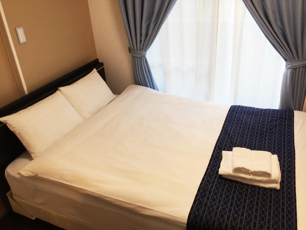 Mr. Kinjo In Makishi Aparthotel Naha Ngoại thất bức ảnh